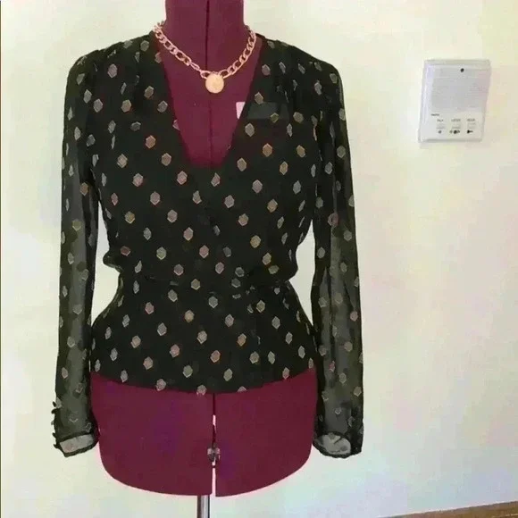 NWOT a sheer black and gold wrap blouse - Picture 5 of 6